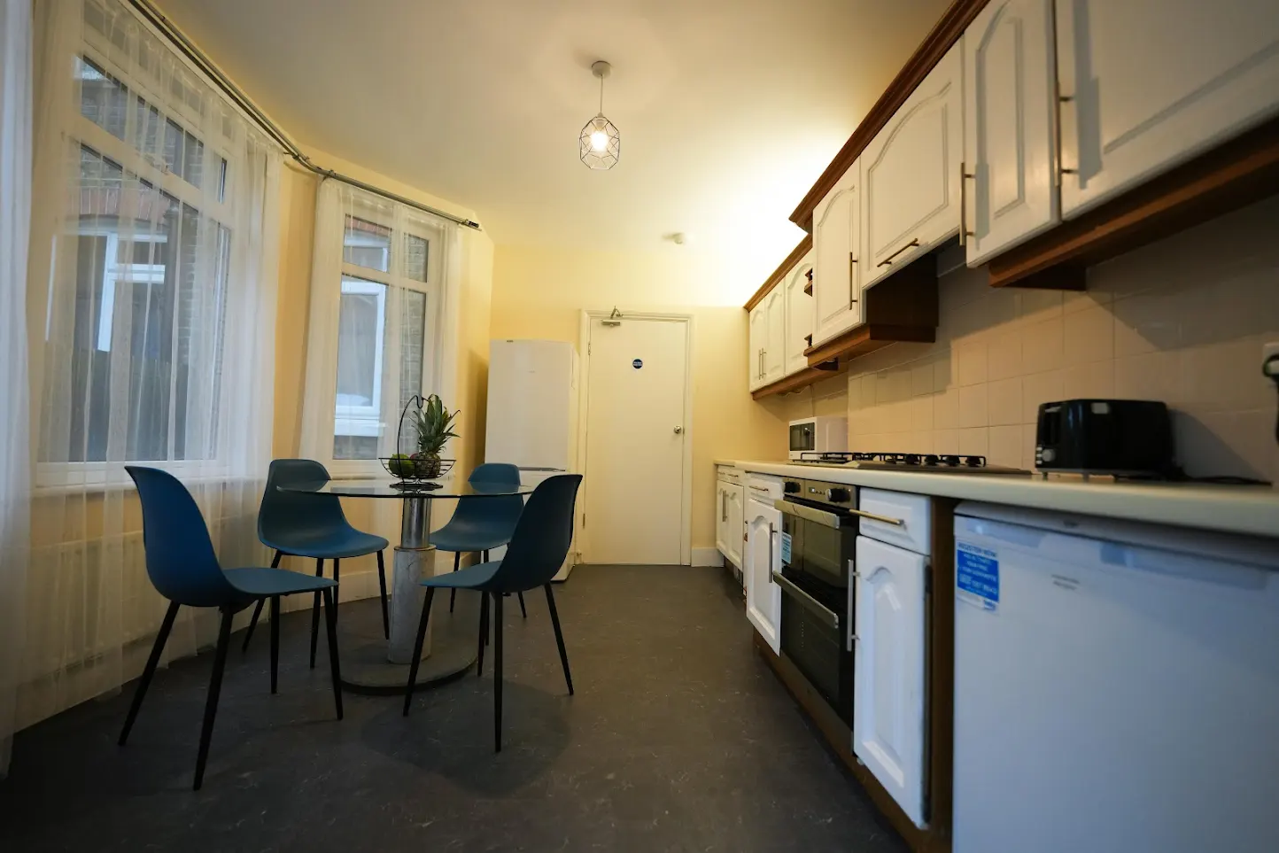 Double room in SURREY QUAYS